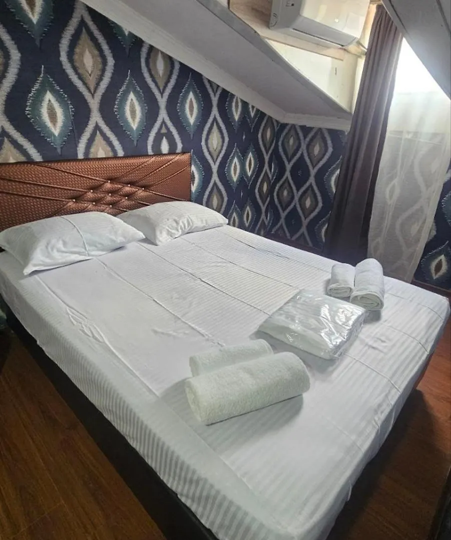 Apartment Zurabi Batumi 0*,  Georgia
